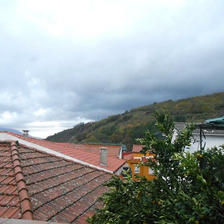 Apartament El Portal Viejo Cabezuela Del Valle Zewnętrze zdjęcie