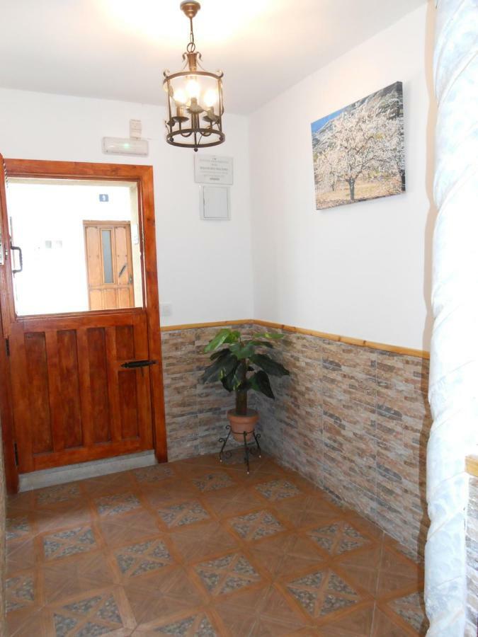 Apartament El Portal Viejo Cabezuela Del Valle Zewnętrze zdjęcie