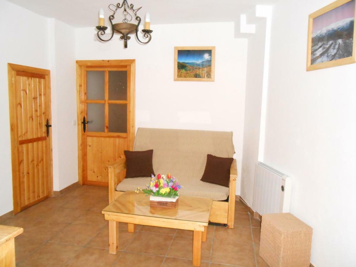 Apartament El Portal Viejo Cabezuela Del Valle Zewnętrze zdjęcie