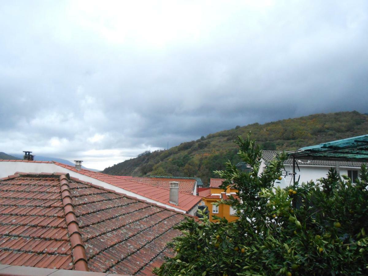 Apartament El Portal Viejo Cabezuela Del Valle Zewnętrze zdjęcie