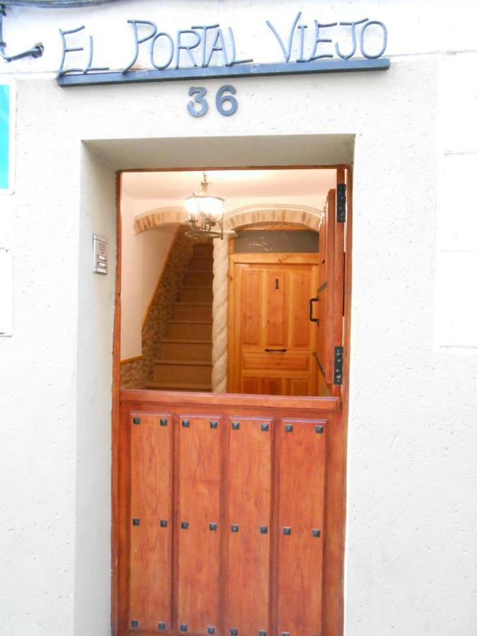 Apartament El Portal Viejo Cabezuela Del Valle Zewnętrze zdjęcie